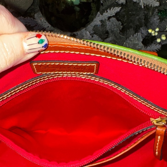 Dooney & Bourke Green and Tan Zip Zip Satchel - Picture 7 of 12